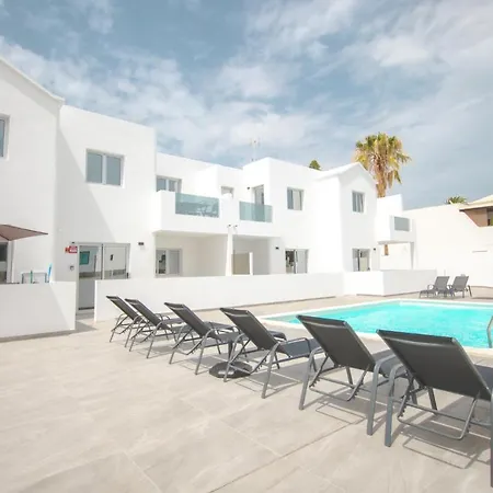 아파트 6 Rociega 35 *